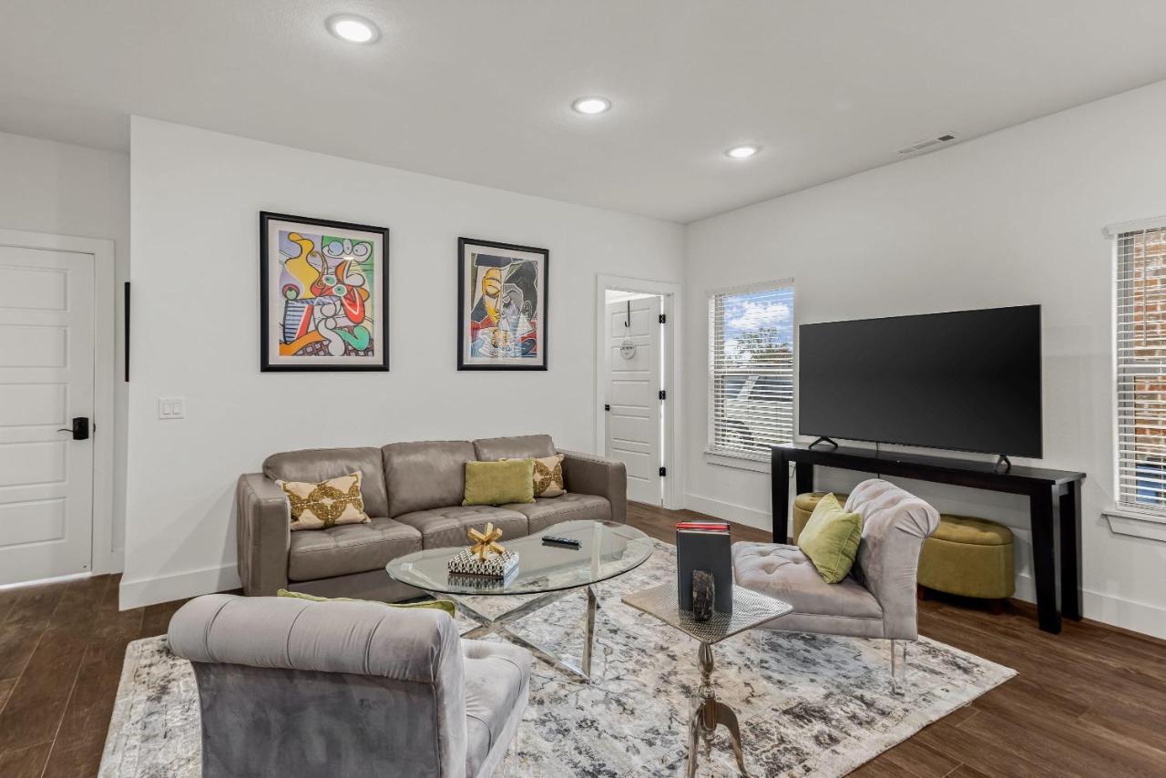 The Warhol - Pet-Friendly Apartment Bentonville Exteriör bild