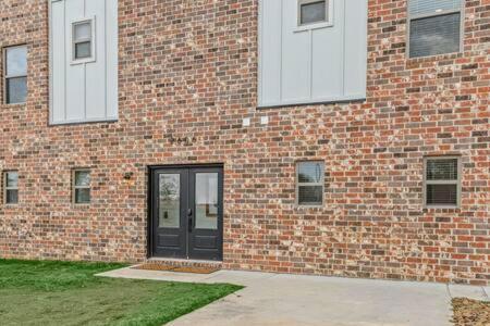The Warhol - Pet-Friendly Apartment Bentonville Exteriör bild