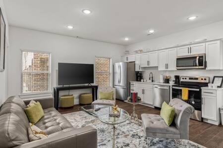 The Warhol - Pet-Friendly Apartment Bentonville Exteriör bild